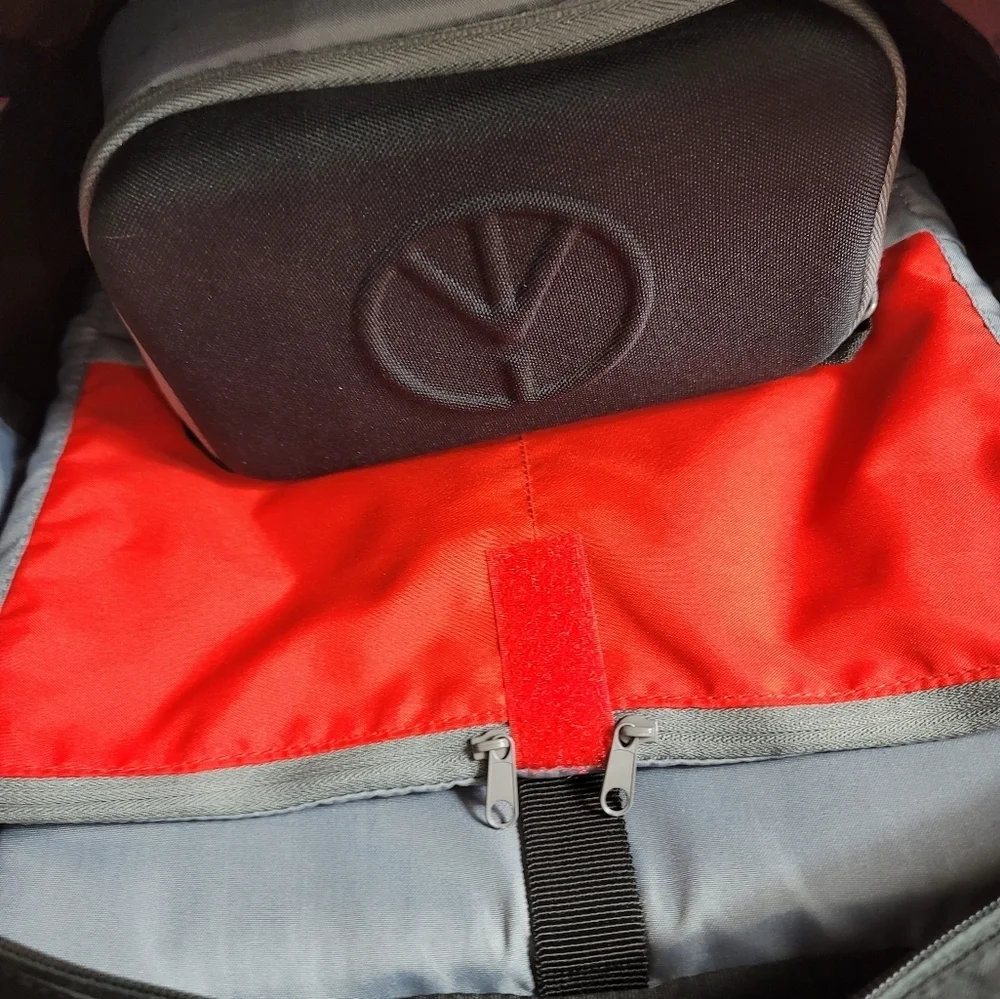 Manfrotto Bravo DSLR Camera Laptop & Equipment Backpack Bag - Black